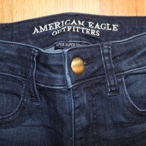 AMERICAN EAGLE (UNWORN) Super Super Stretch Jeans